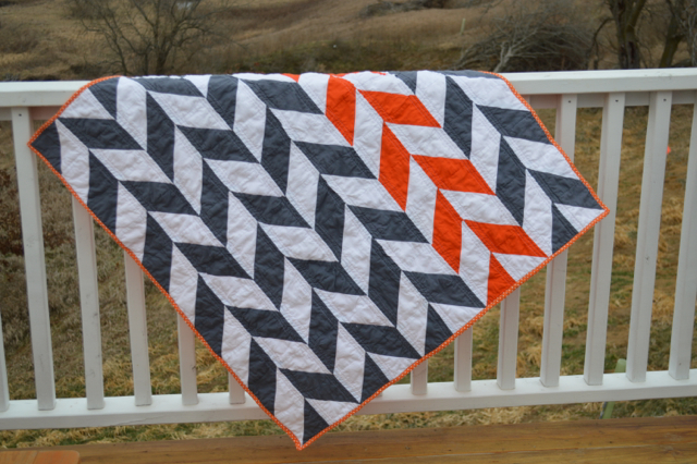 Orange-and-gray-herringbone-quilt2